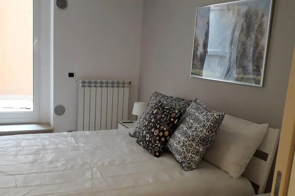 Dalmazia Street - Apartment Near The Sea location